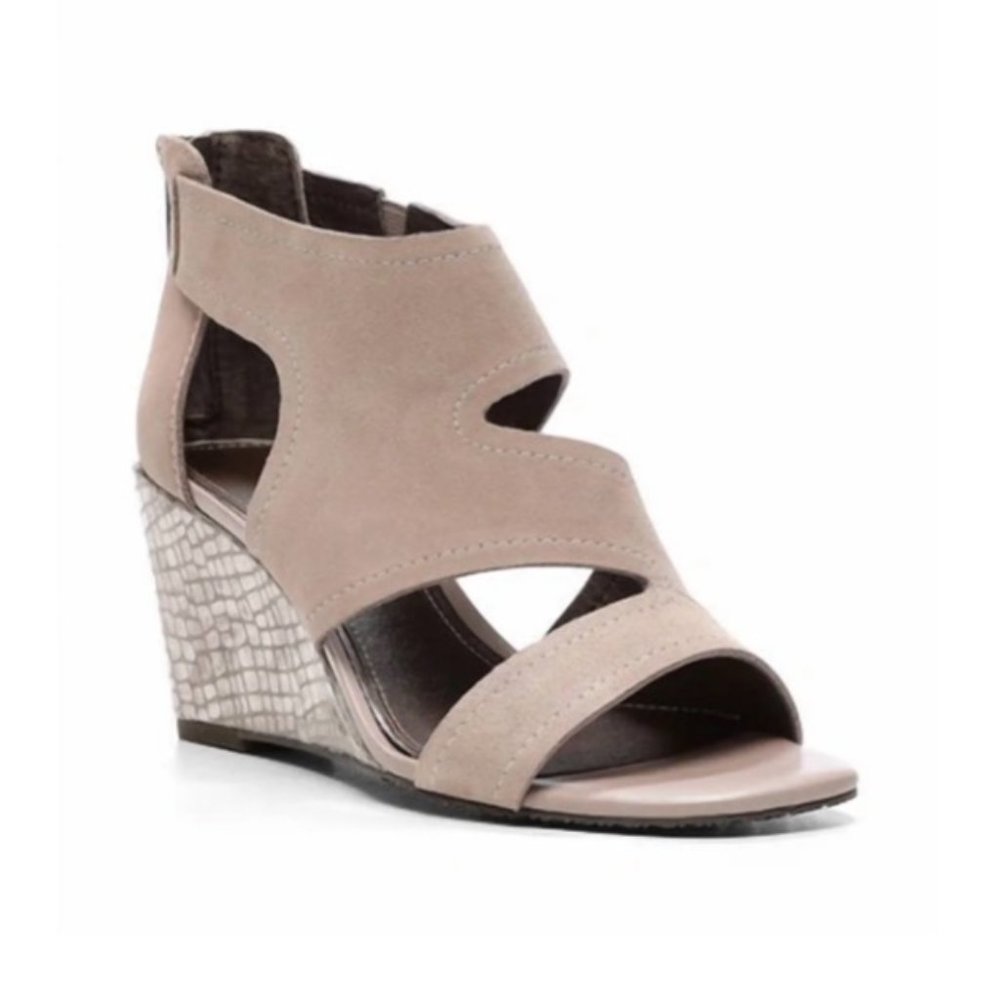 Donald Pliner Panya Wedge Sandal Womens Mushroom Suede Tan Dress Shoe New in Box